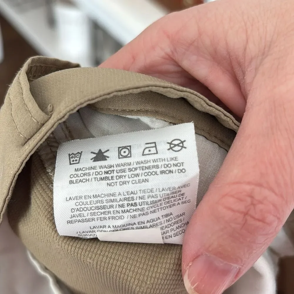 Nike Men’s golf shorts dry-fit cargo tan beige performance quick dry size 36 EUC